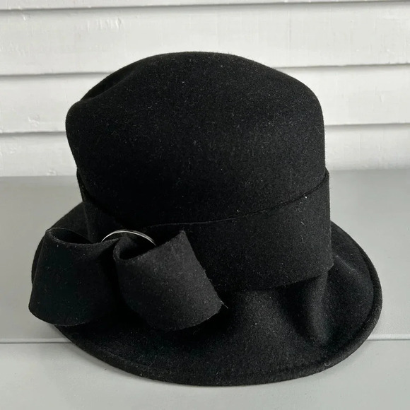 Betmar New York 100% Wool Women's  Bucket Hat - Picture 2 of 8